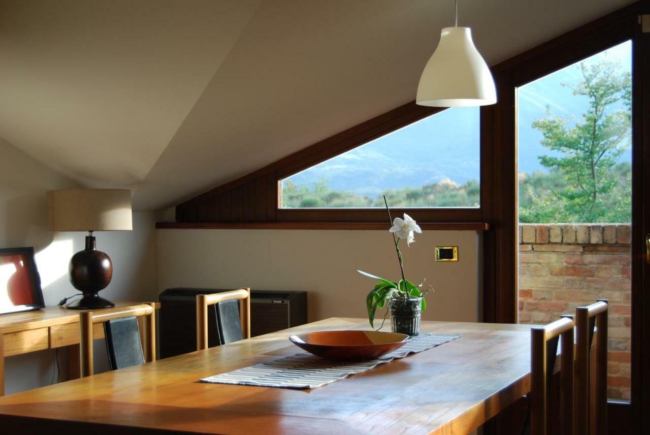 Luci Sui Monti Bed and Breakfast Sarnano Eksteriør billede